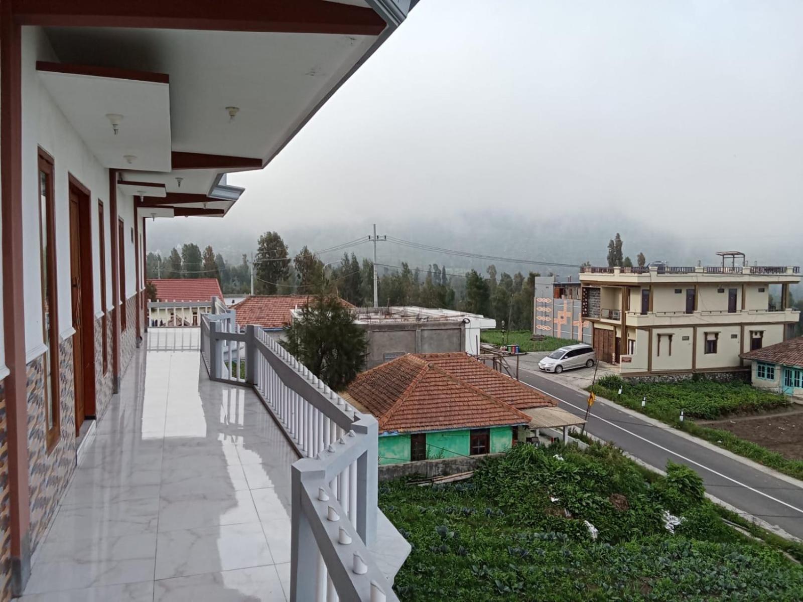 Aaa, Astungkara, Amazing Bromo Villa, Managed By Triple A Tour, Additional Bromo Jeep Tour And Airport Shuttle Ngadisari Exterior photo